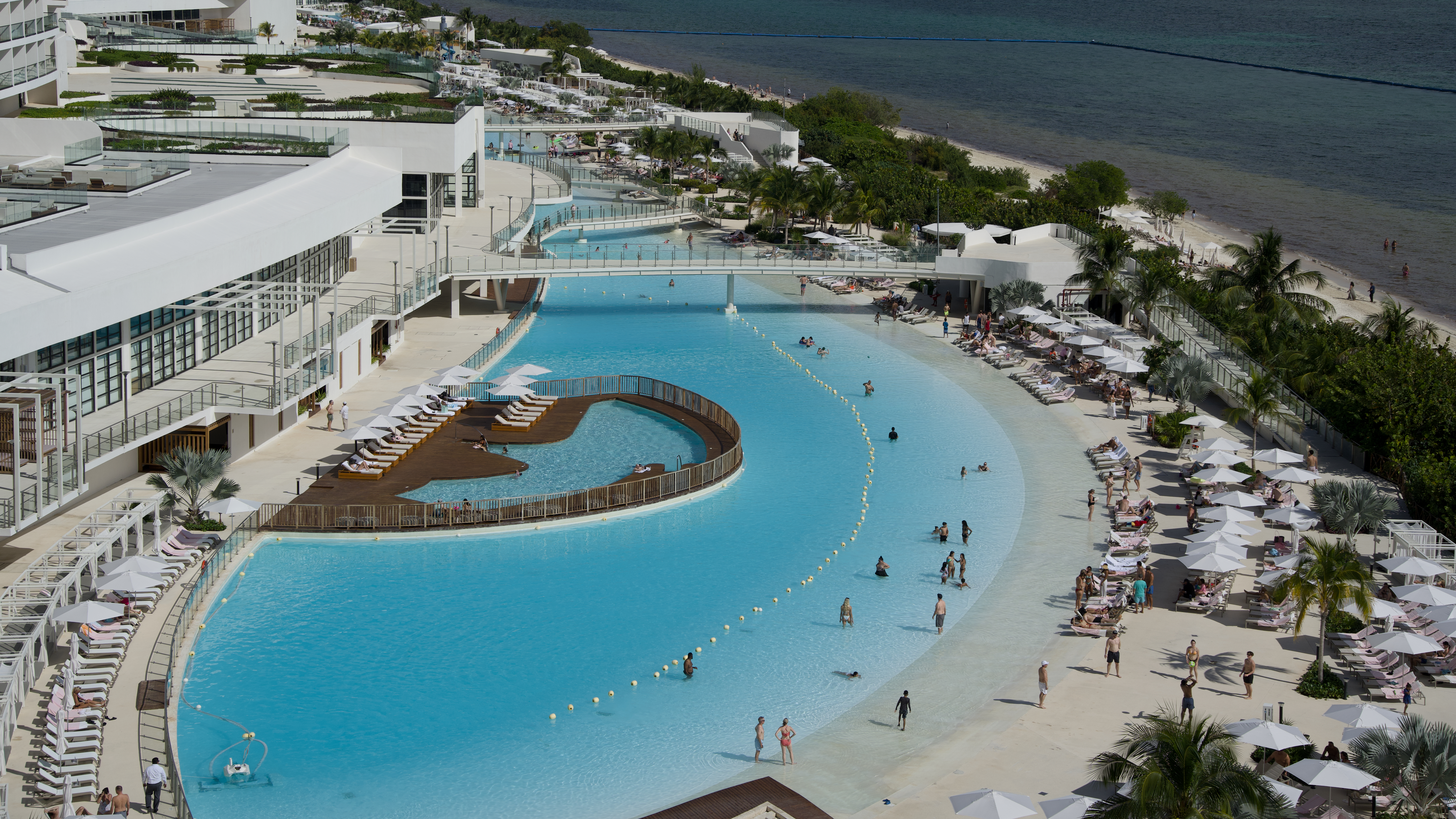 Paradise does have a pin